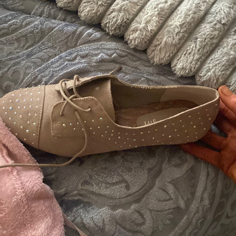 Brand new never worn don’t want them